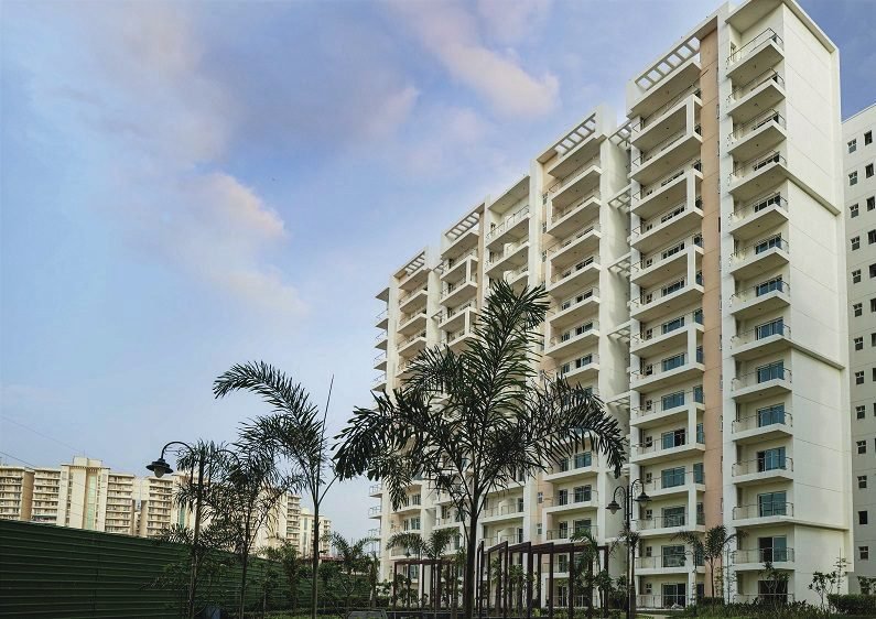 Raksha Towers, Park Serene